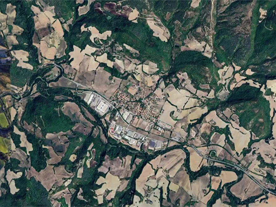 Immagine 5 di Laboratorio in vendita  in Via E. Fermi a Urbino