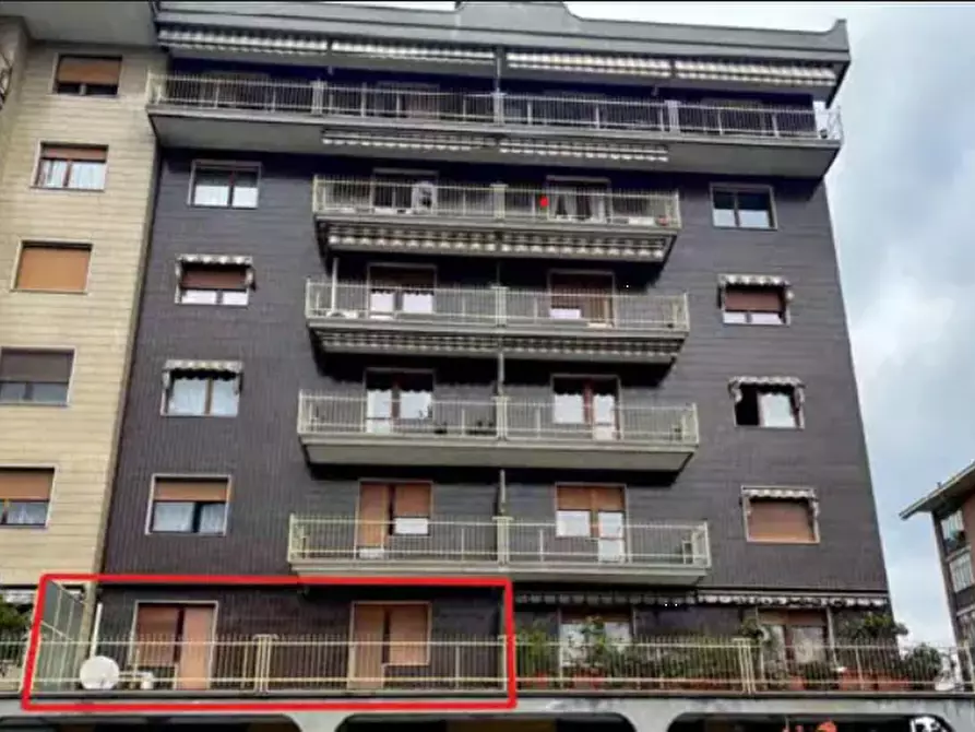 Immagine 2 di Appartamento in vendita  in Via botticelli a Torino