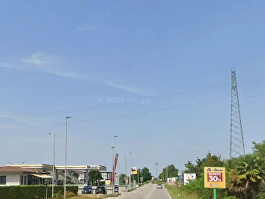 Immagine 7 di Negozio in vendita  in Via Venezia a Vigonza