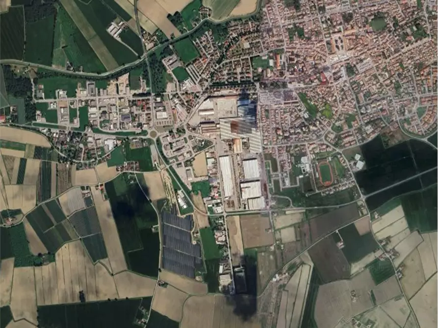 Immagine 2 di Laboratorio in vendita  in Via del Lavoro a Copparo