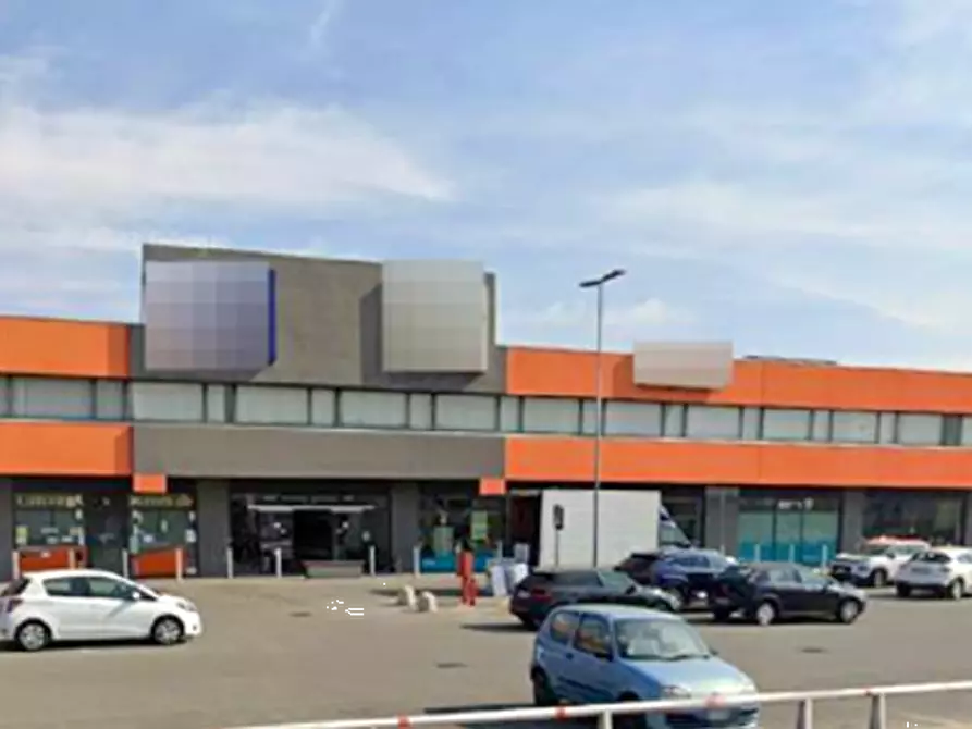 Immagine 1 di Negozio in vendita  in Strada Torino  a Caselle Torinese