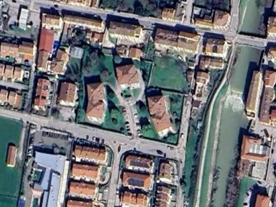 Immagine 19 di Appartamento in vendita  in Via Macello a Lonigo