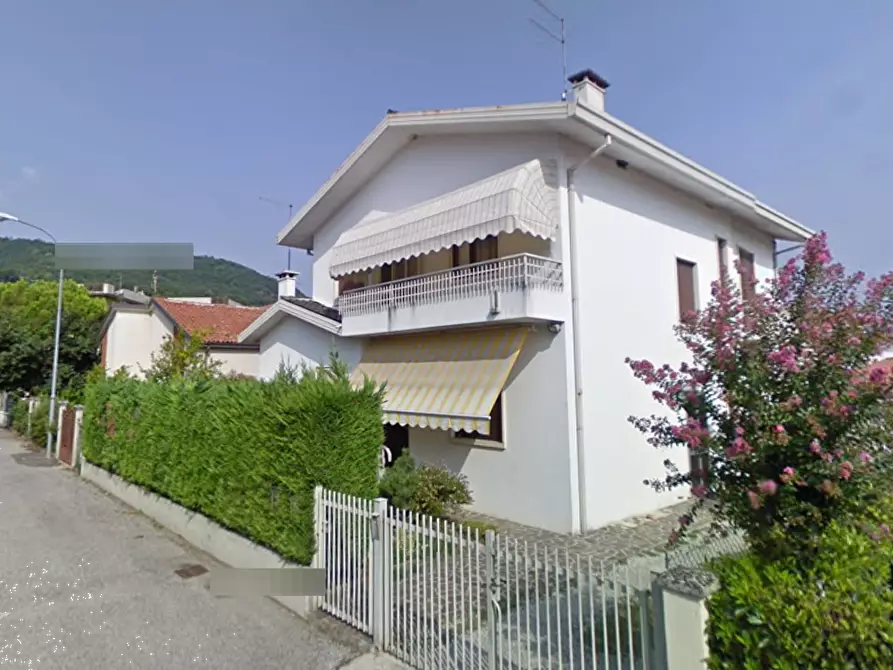 Immagine 2 di Appartamento in vendita  in Via Colombina a Longare