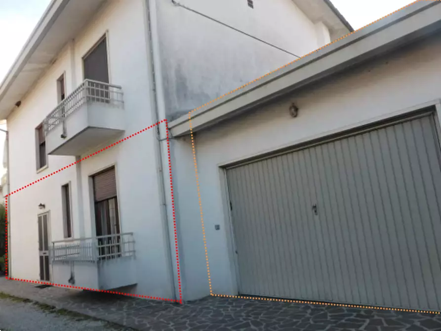 Immagine 4 di Appartamento in vendita  in Via Colombina a Longare