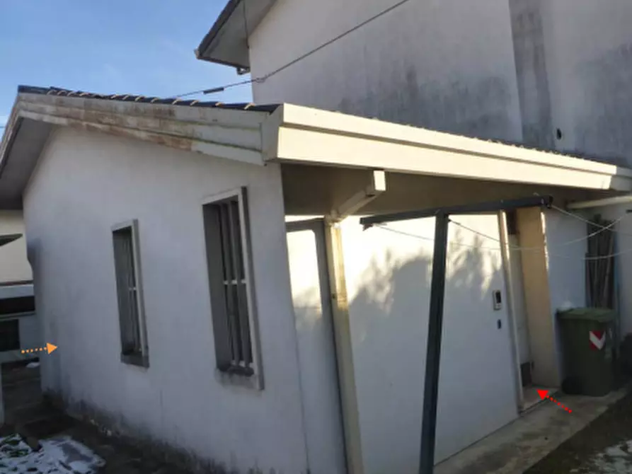 Immagine 6 di Appartamento in vendita  in Via Colombina a Longare