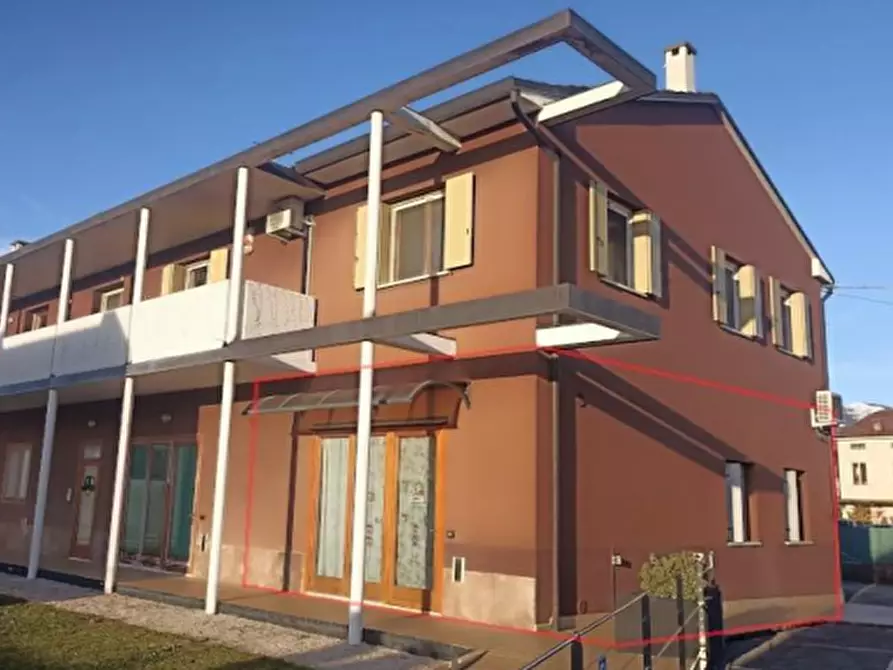 Immagine 10 di Appartamento in vendita  in Via Santa Maria Marano a Marano Vicentino