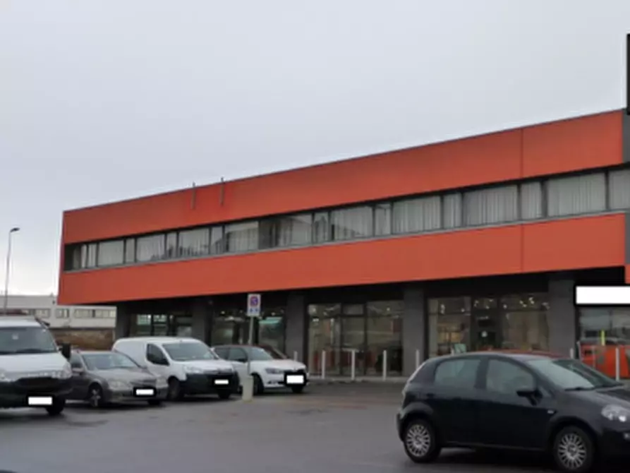 Immagine 8 di Negozio in vendita  in Strada Torino a Caselle Torinese