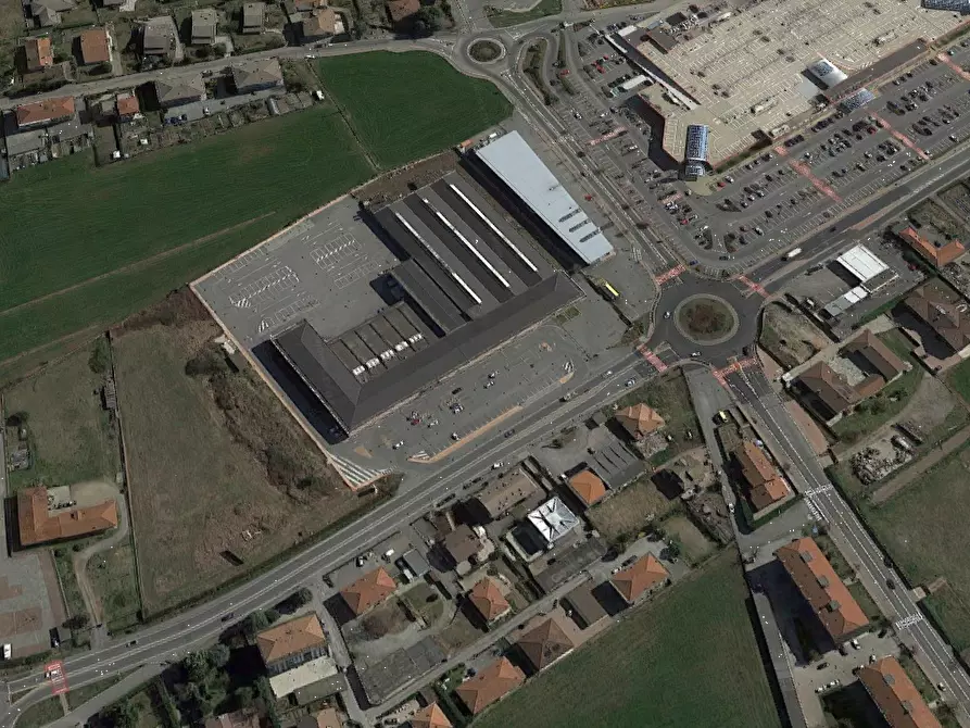 Immagine 15 di Negozio in vendita  in Strada Torino a Caselle Torinese