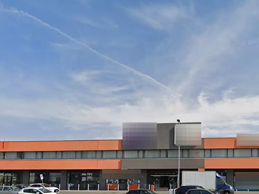 Immagine 3 di Negozio in vendita  in Strada Torino a Caselle Torinese