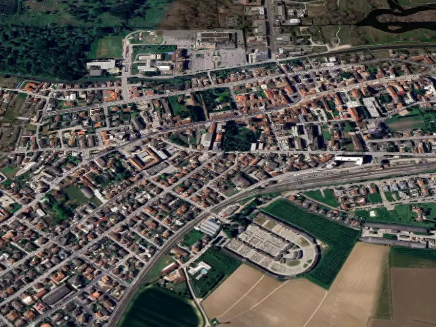 Immagine 13 di Appartamento in vendita  in Via Dante Alighieri a Cerea