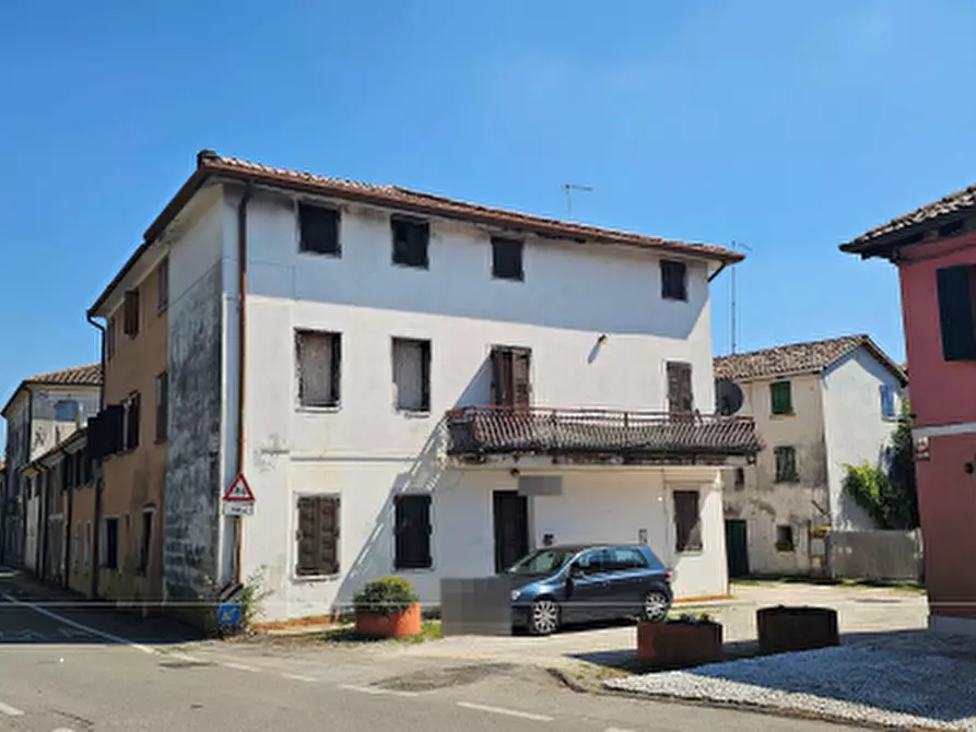 Immagine 2 di Porzione di casa in vendita  in Via Aglaia Anassillide a Montebelluna