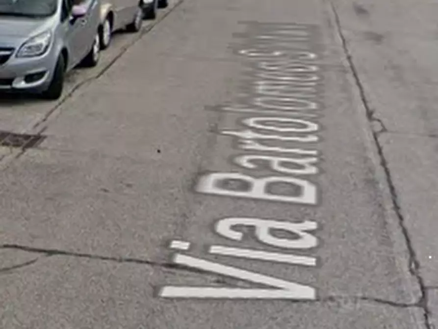 Immagine 17 di Appartamento in vendita  in Via Bartolomeo Stefani a Mantova