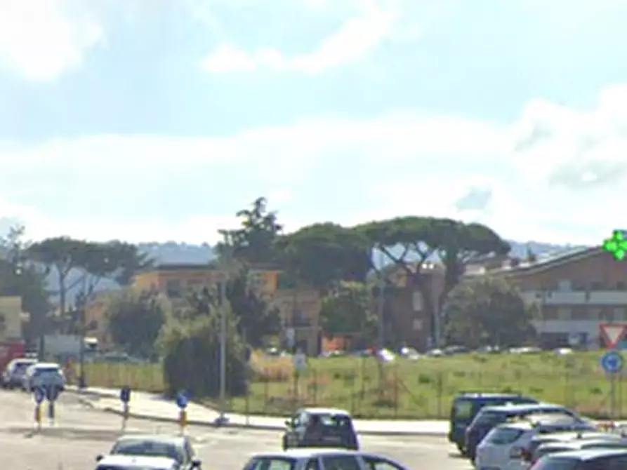 Immagine 6 di Magazzino in vendita  in Via Nettunense Nuova a Marino