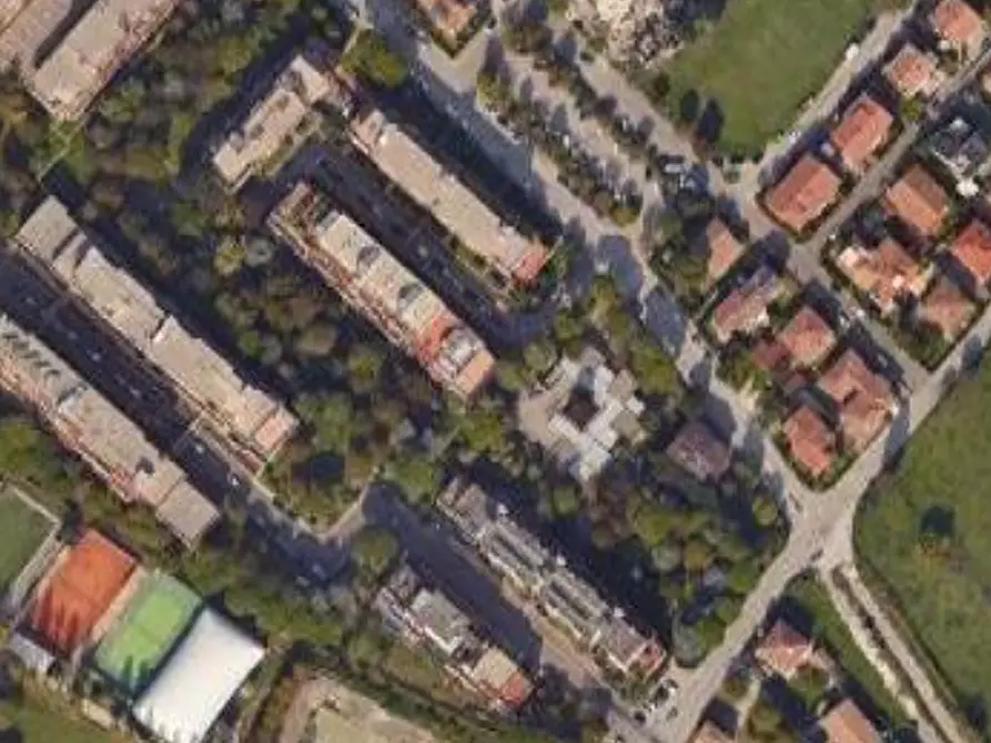 Immagine 12 di Laboratorio in vendita  in Via IV Novembre a Fano