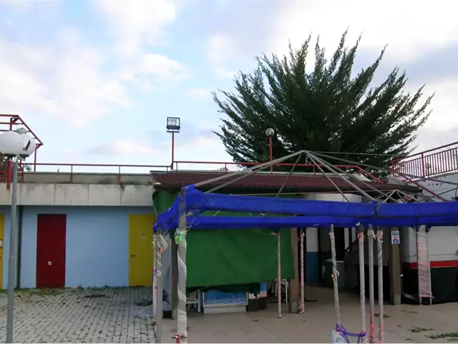 Immagine 1 di Magazzino in vendita  in Località Cà Lanciarino a Montecalvo In Foglia