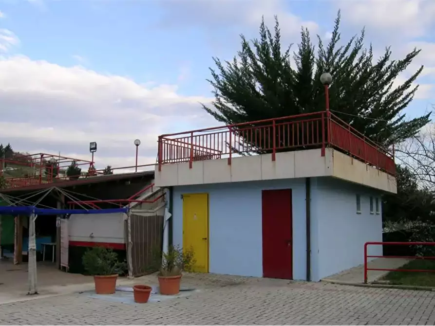 Immagine 10 di Magazzino in vendita  in Località Cà Lanciarino a Montecalvo In Foglia