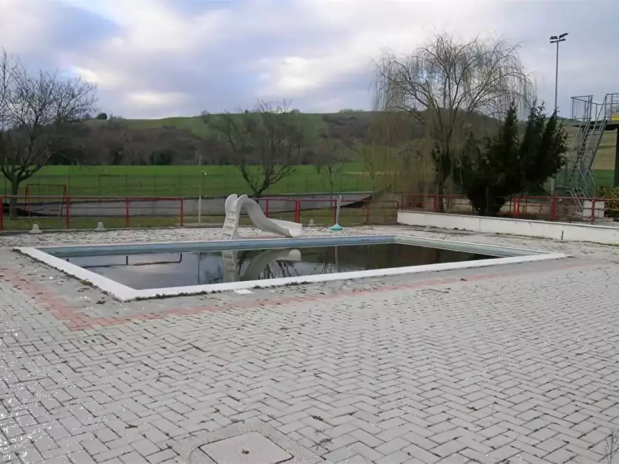 Immagine 13 di Magazzino in vendita  in Località Cà Lanciarino a Montecalvo In Foglia