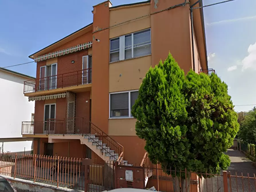 Immagine 3 di Appartamento in vendita  in Via Totila a Ravenna