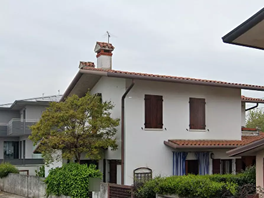 Immagine 17 di Casa indipendente in vendita  in Via Croceron a Cassola