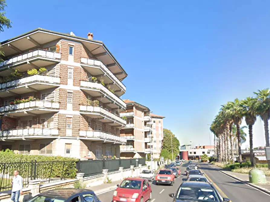 Immagine 12 di Ufficio in vendita  in Via di Vigna Murata a Roma