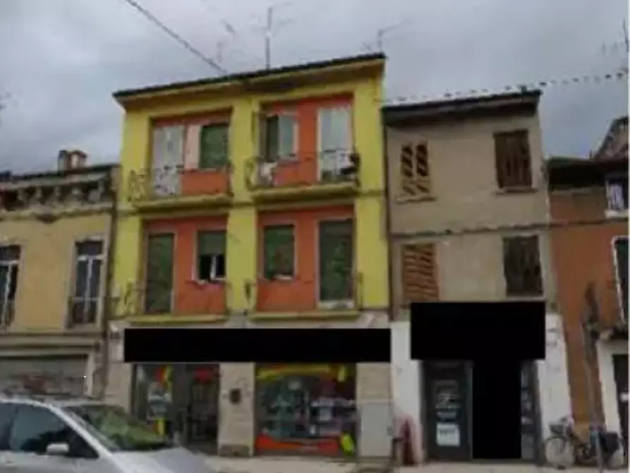 Immagine 1 di Appartamento in vendita  in Via Unità d'Italia a Verona