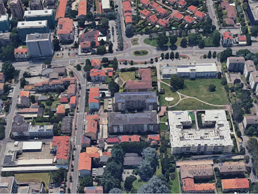 Immagine 6 di Negozio in vendita  in Viale Assunta a Cernusco Sul Naviglio