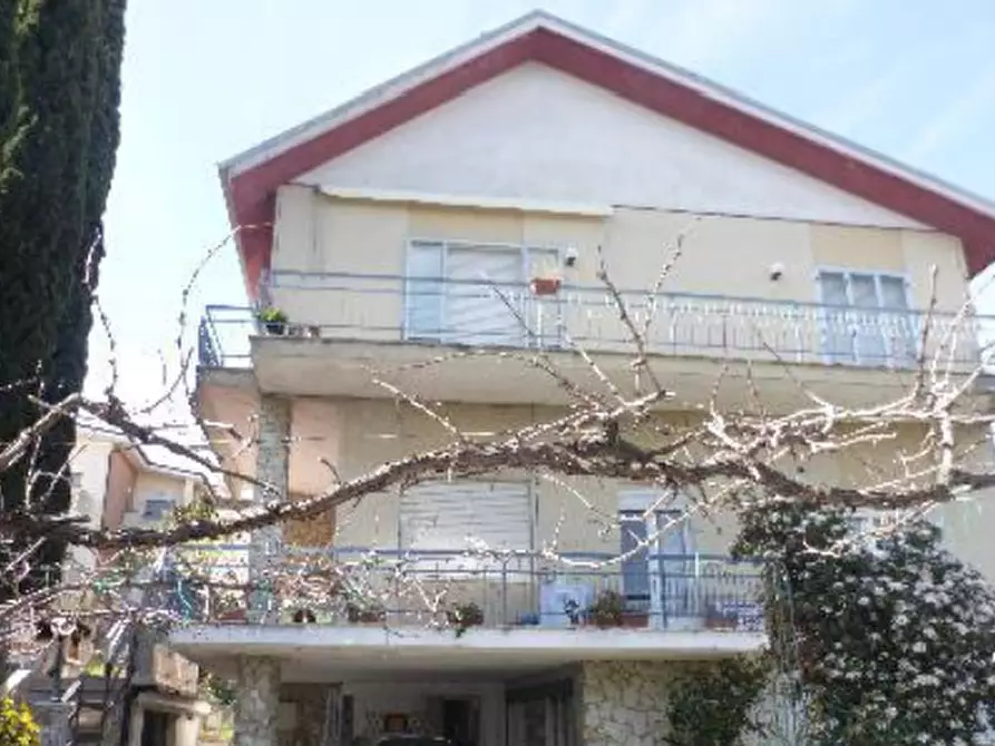 Immagine 1 di Appartamento in vendita  in Via Pompeiana a Fermo