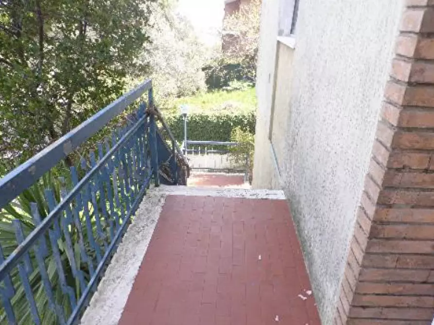 Immagine 5 di Appartamento in vendita  in Via Pompeiana a Fermo