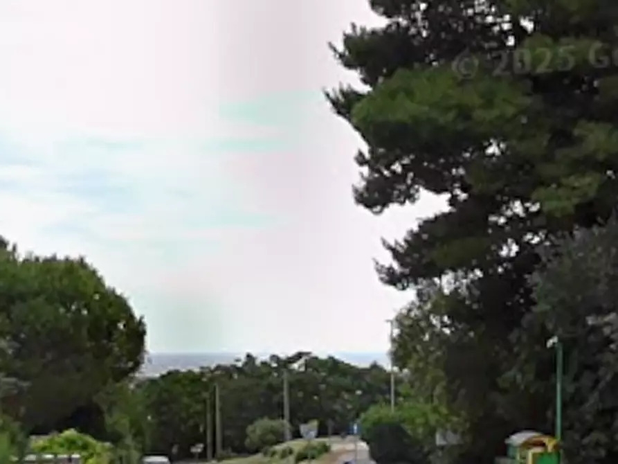 Immagine 10 di Appartamento in vendita  in Via Pompeiana a Fermo