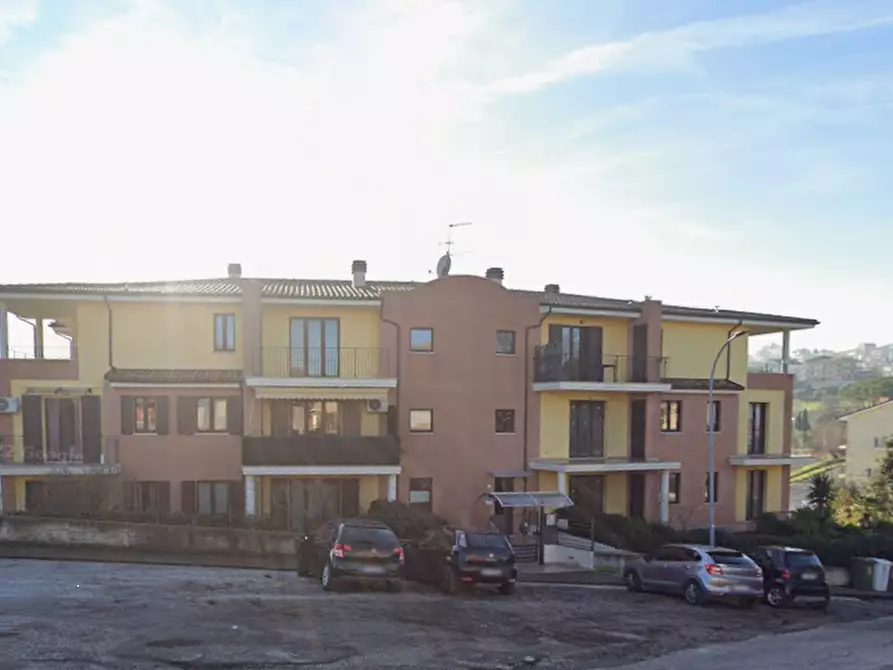 Immagine 1 di Ufficio in vendita  in Via Robert Baden Powell a Montegranaro