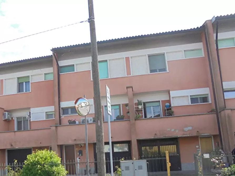 Immagine 3 di Villetta a schiera in vendita  in Via Roma a Casaletto Lodigiano