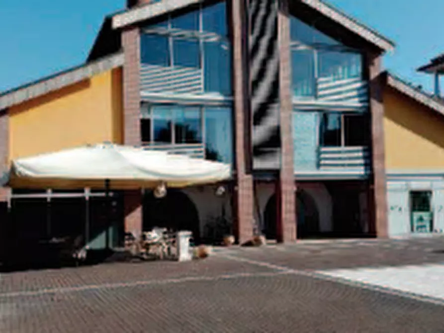 Immagine 2 di Negozio in vendita  in Quartiere della Fornace a Conselve