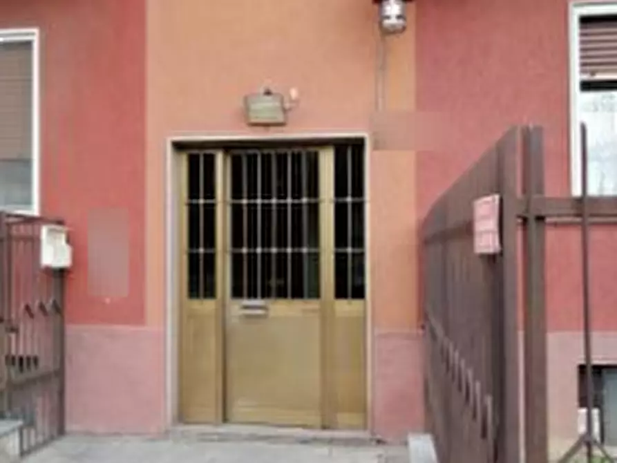 Immagine 2 di Appartamento in vendita  in Via Carbonari a Limbiate