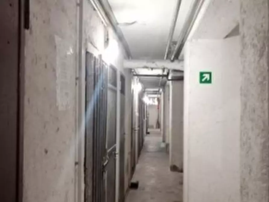 Immagine 8 di Appartamento in vendita  in Via Carbonari a Limbiate