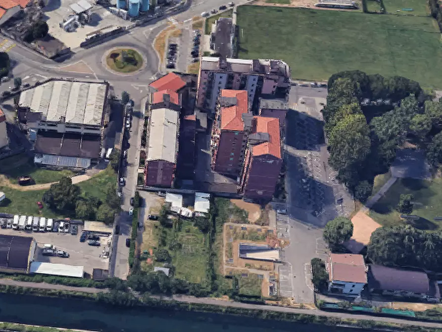 Immagine 23 di Appartamento in vendita  in Via Carbonari a Limbiate