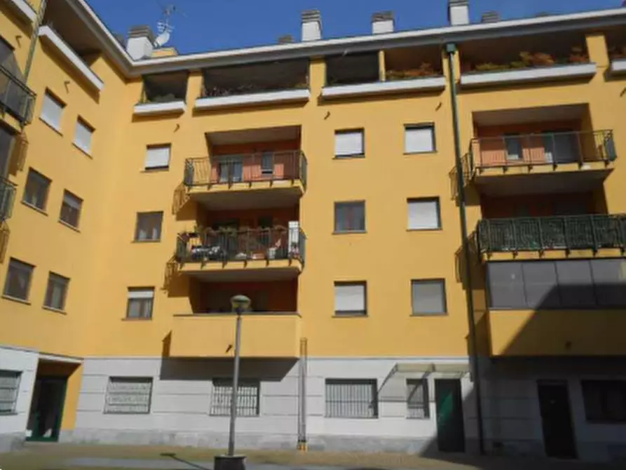 Immagine 2 di Appartamento in vendita  in Via Giacinto Serrati Menotti  a Milano