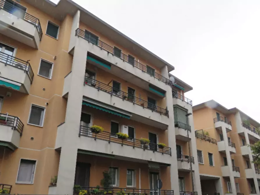 Immagine 1 di Appartamento in vendita  in Via Roma a Bresso