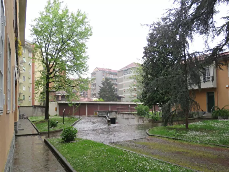 Immagine 6 di Appartamento in vendita  in Via Roma a Bresso