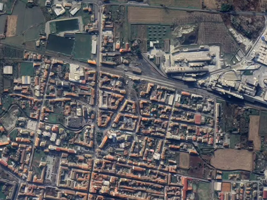 Immagine 7 di Appartamento in vendita  in Corso Galileo Ferraris a Trino Vercellese