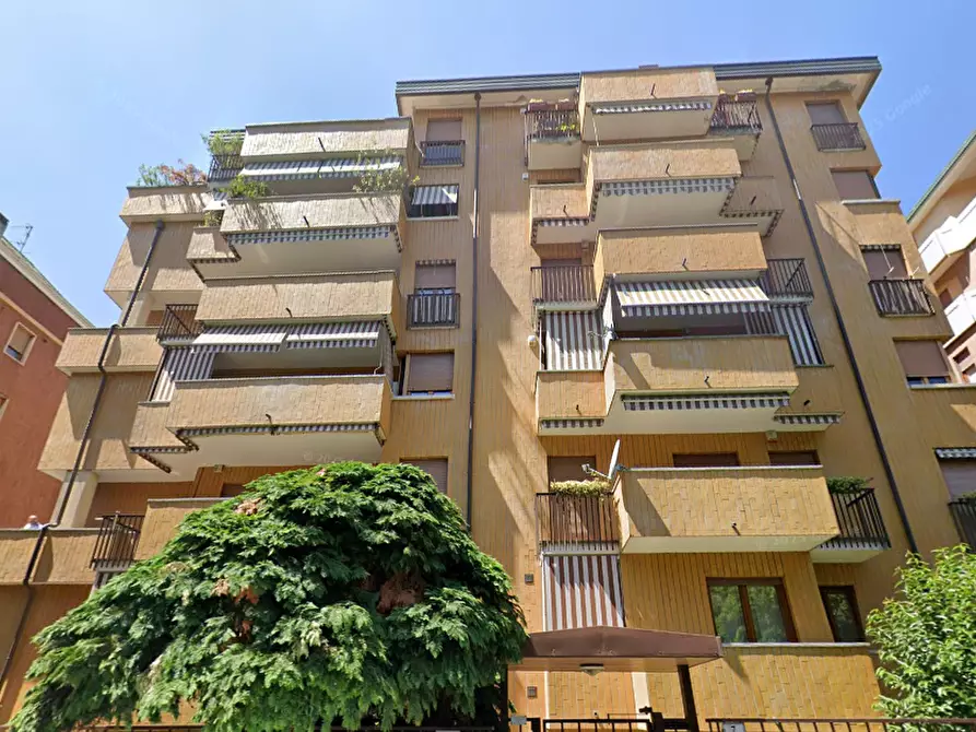 Immagine 2 di Appartamento in vendita  in Via G. Castiglioni a Busto Arsizio