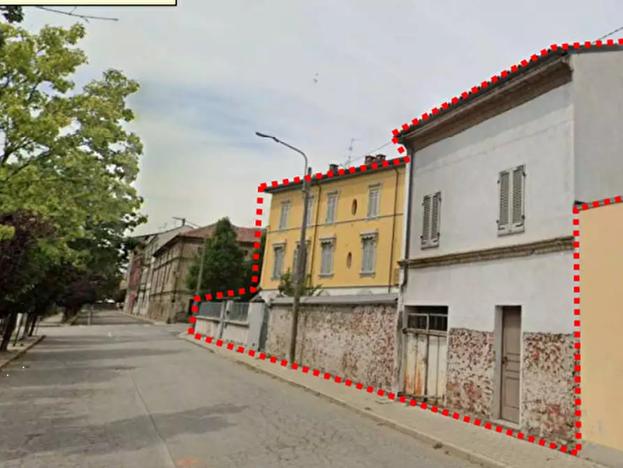 Immagine 3 di Appartamento in vendita  in Corso Galileo Ferraris a Trino Vercellese