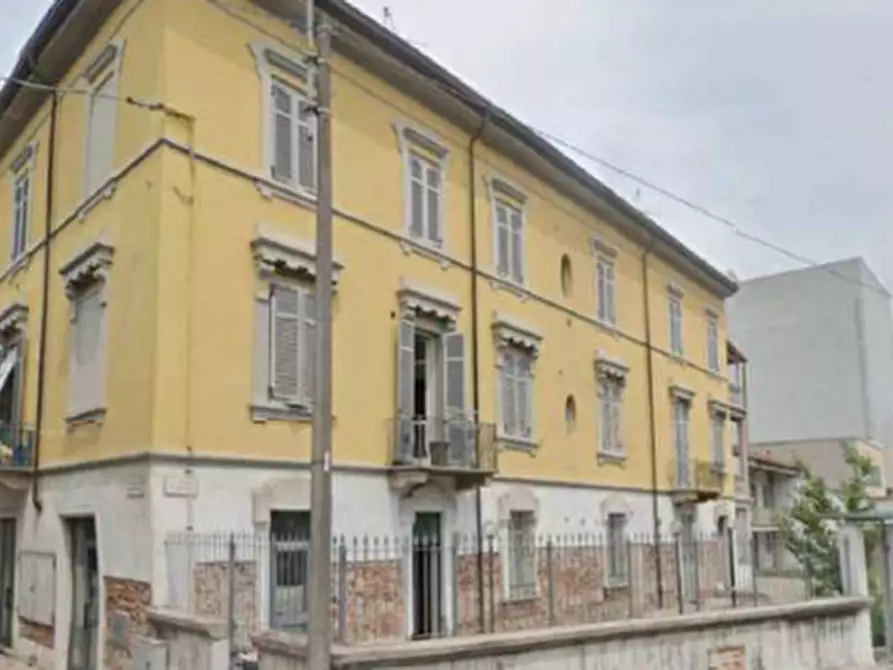 Immagine 4 di Appartamento in vendita  in Corso Galileo Ferraris a Trino Vercellese