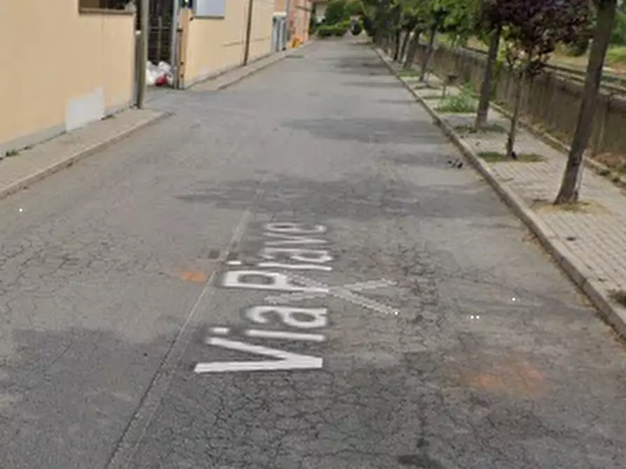 Immagine 11 di Appartamento in vendita  in Corso Galileo Ferraris a Trino Vercellese