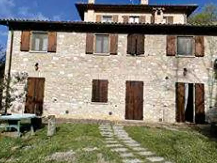 Immagine 2 di Appartamento in vendita  in Via dei Molinelli a Urbino