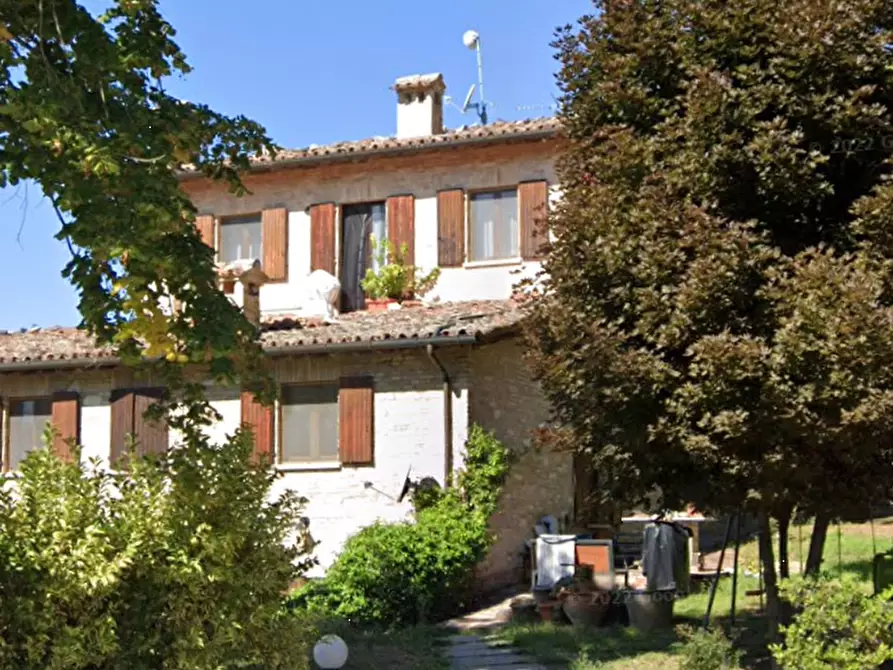 Immagine 5 di Appartamento in vendita  in Via dei Molinelli a Urbino