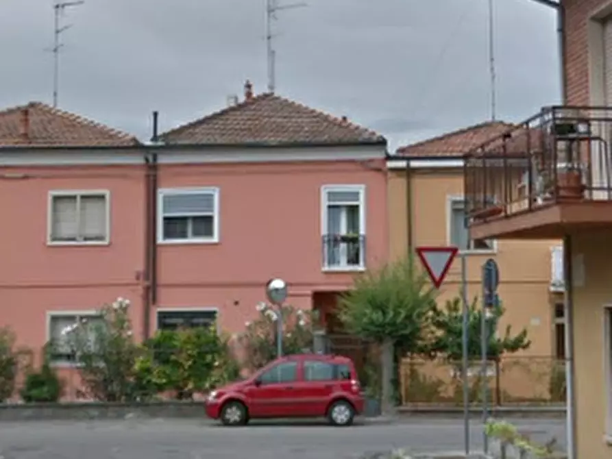 Immagine 16 di Appartamento in vendita  in Via della Fortuna a Ferrara