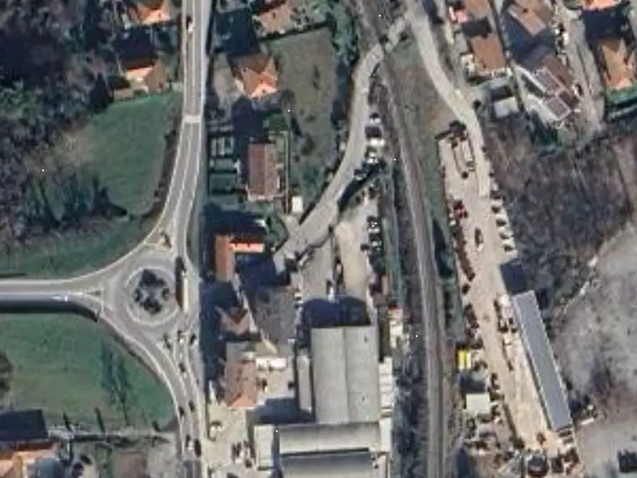 Immagine 24 di Appartamento in vendita  in Via S. S. Cosma e Damiano a Calolziocorte