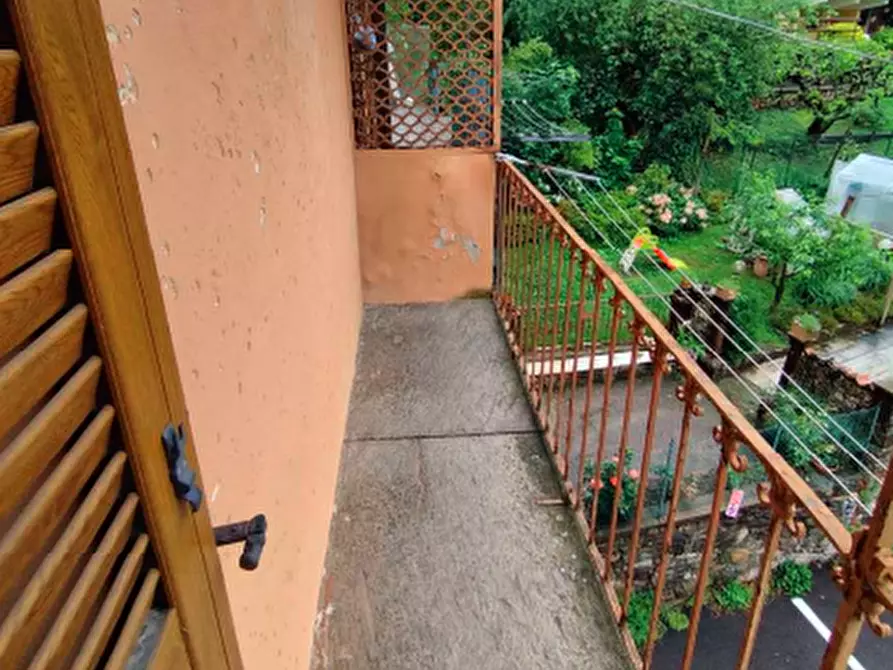 Immagine 7 di Appartamento in vendita  in Via Taburri a Valganna