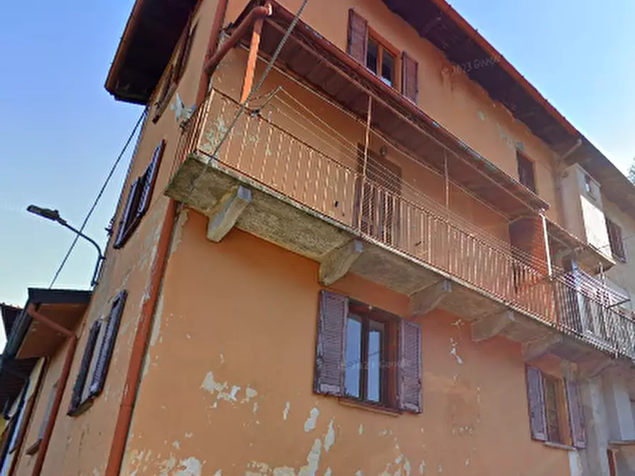 Immagine 8 di Appartamento in vendita  in Via Taburri a Valganna