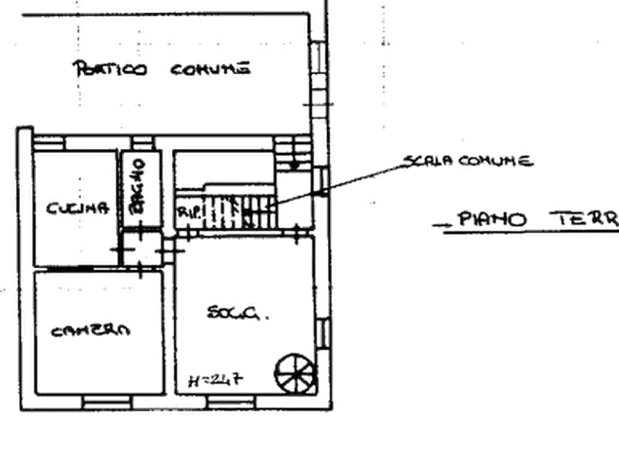 Immagine 20 di Appartamento in vendita  in Via Taburri a Valganna